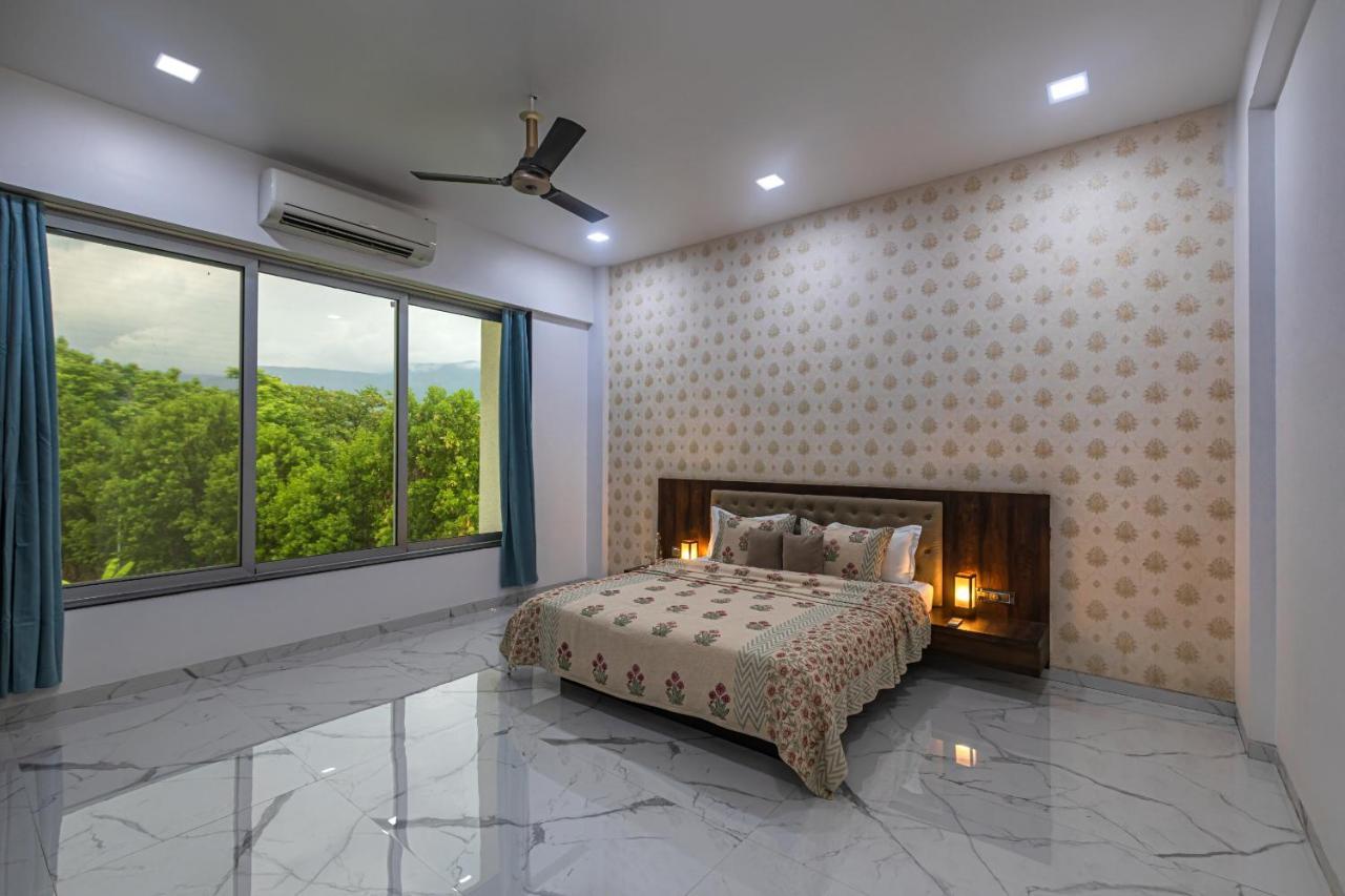 Saffronstays Odyssey, Karjat - 10 Acres Pet-Friendly Estate With Swimming Pool Chinchavli Esterno foto